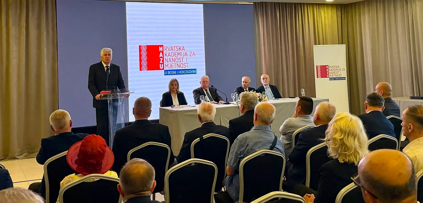 Galerija 2