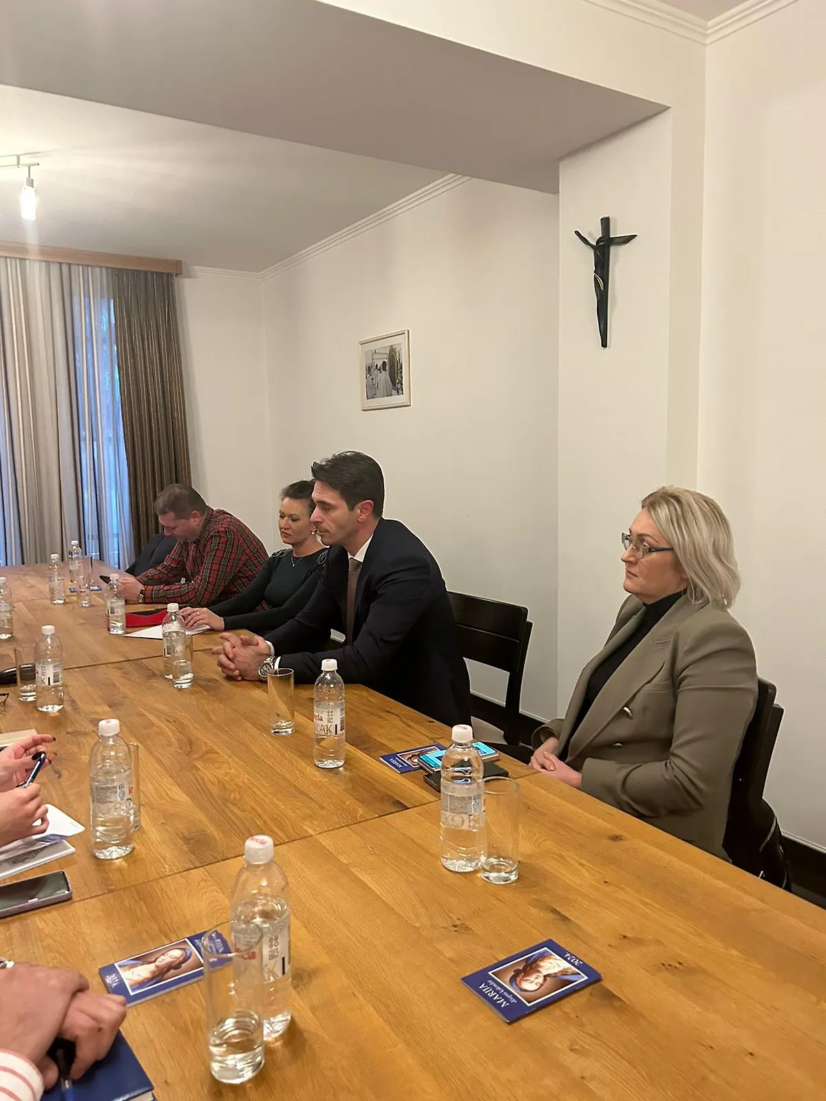 Ministar Škobić posjetio ŽO HDZ BIH Vrhbosna